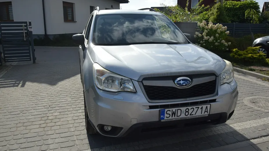 SUBARU Forester -