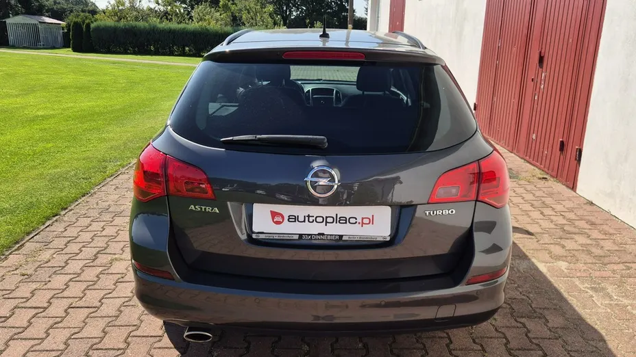 OPEL Astra -