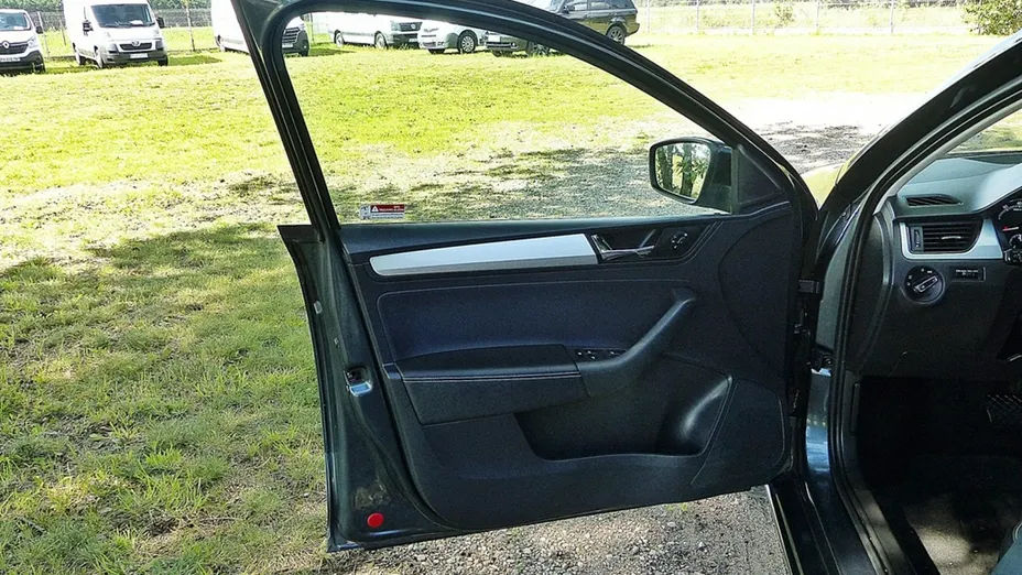SKODA Rapid -