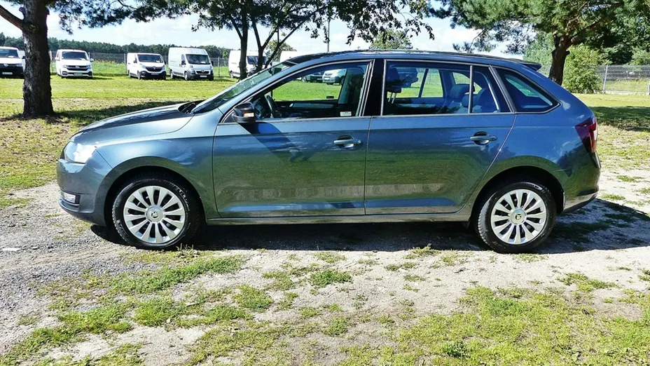 SKODA Rapid -