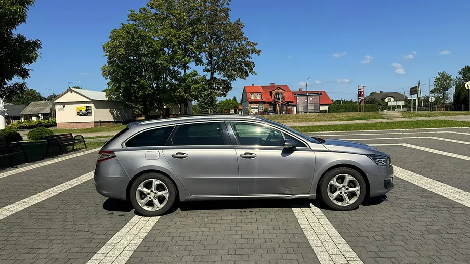 PEUGEOT 508 -