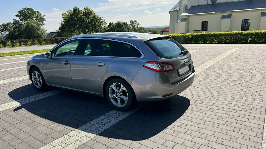 PEUGEOT 508 -