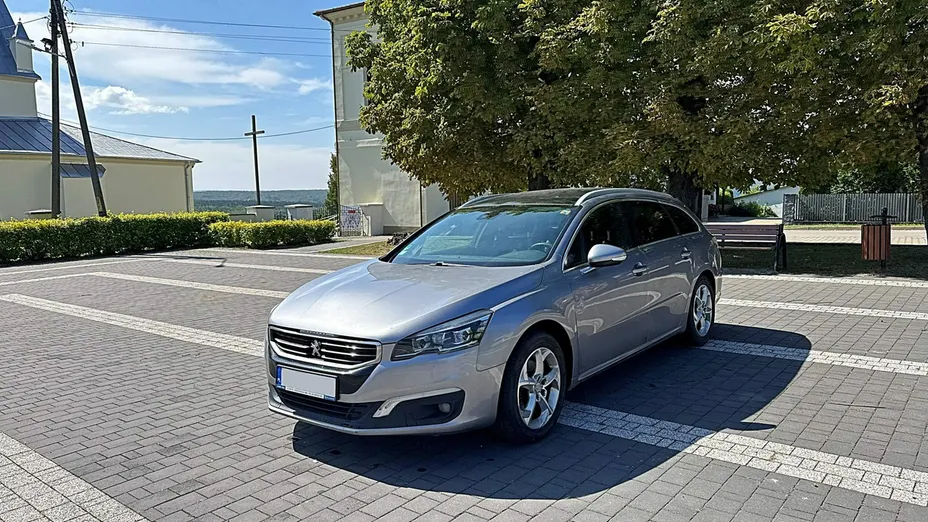 PEUGEOT 508 -
