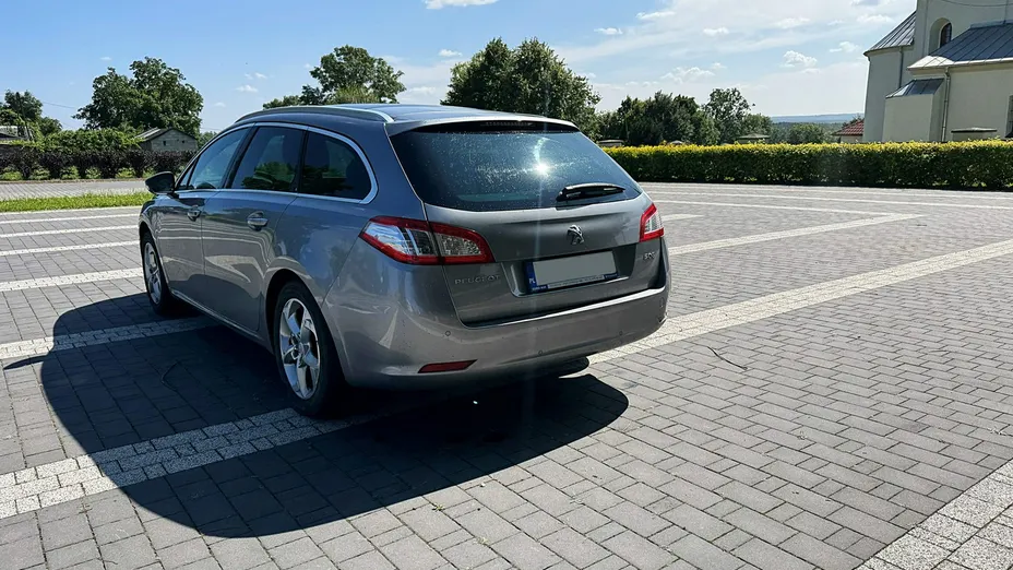 PEUGEOT 508 -