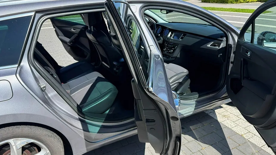 PEUGEOT 508 -