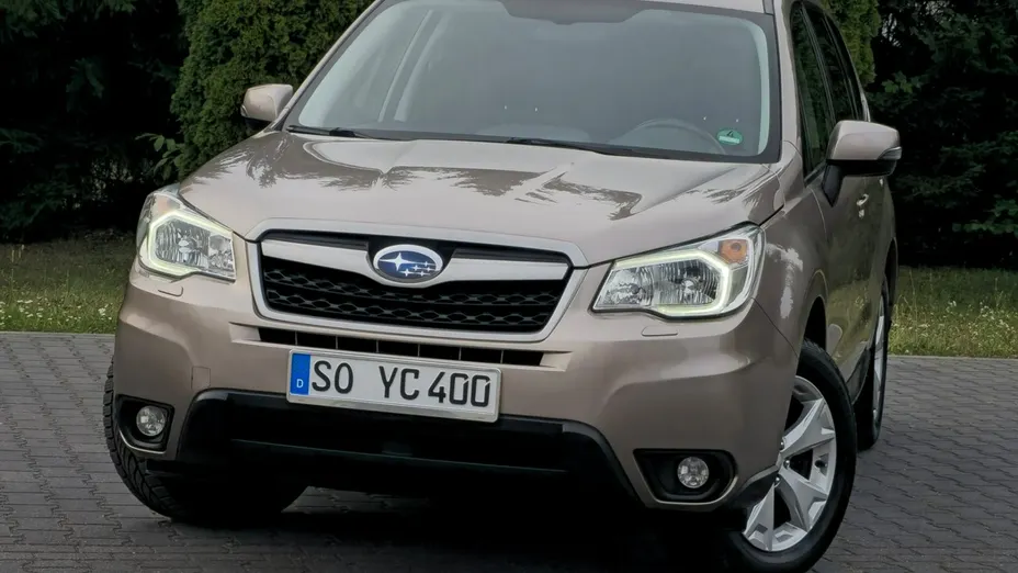 SUBARU Forester -
