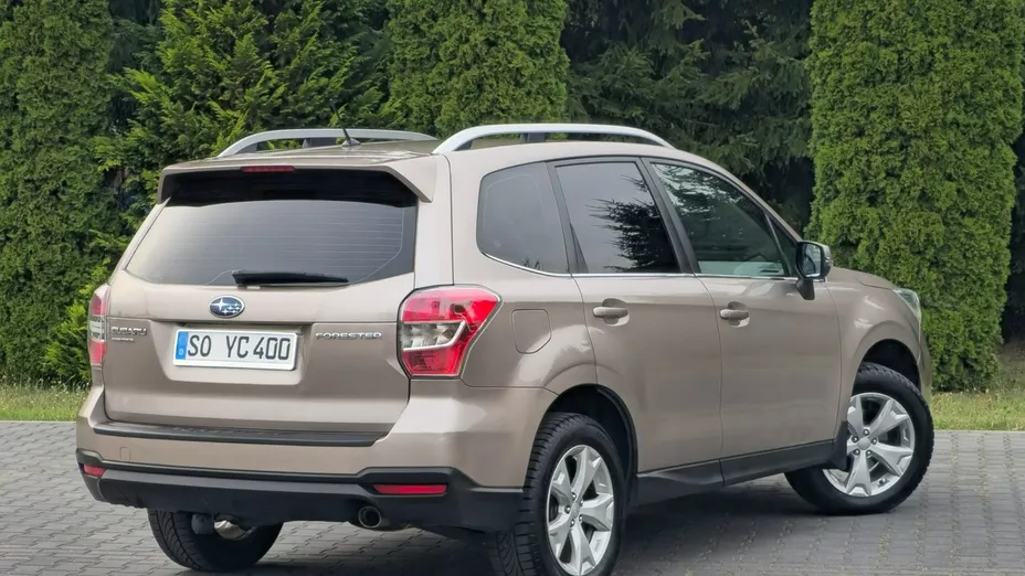 SUBARU Forester -