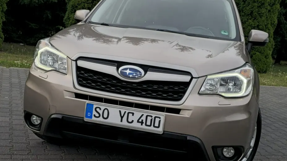 SUBARU Forester -