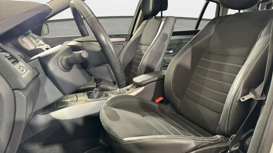 RENAULT Laguna -