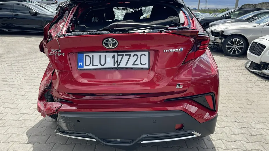 TOYOTA C-HR -