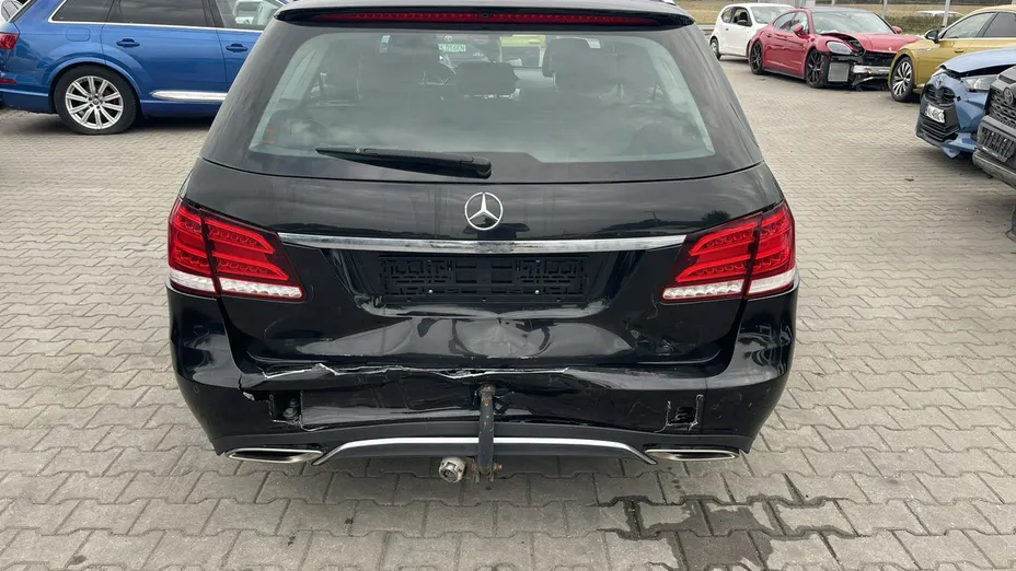 MERCEDES-BENZ E Klasa -