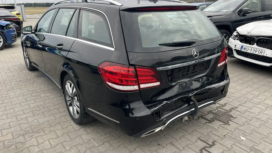 MERCEDES-BENZ E Klasa -