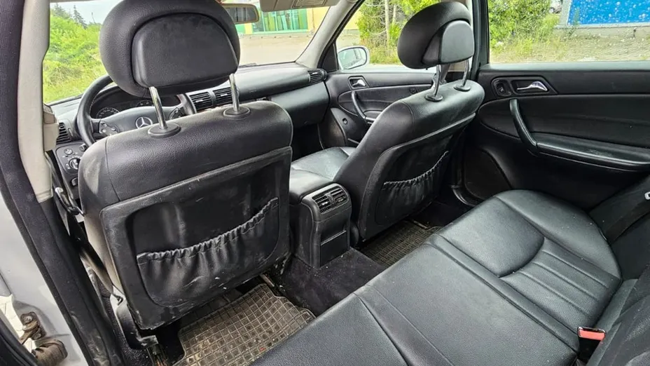 MERCEDES-BENZ C Klasa -