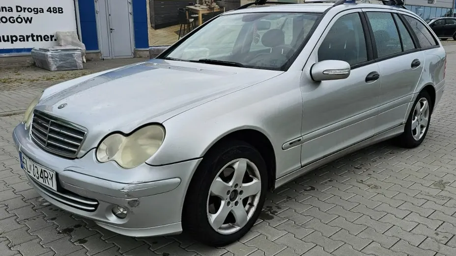 MERCEDES-BENZ C Klasa -