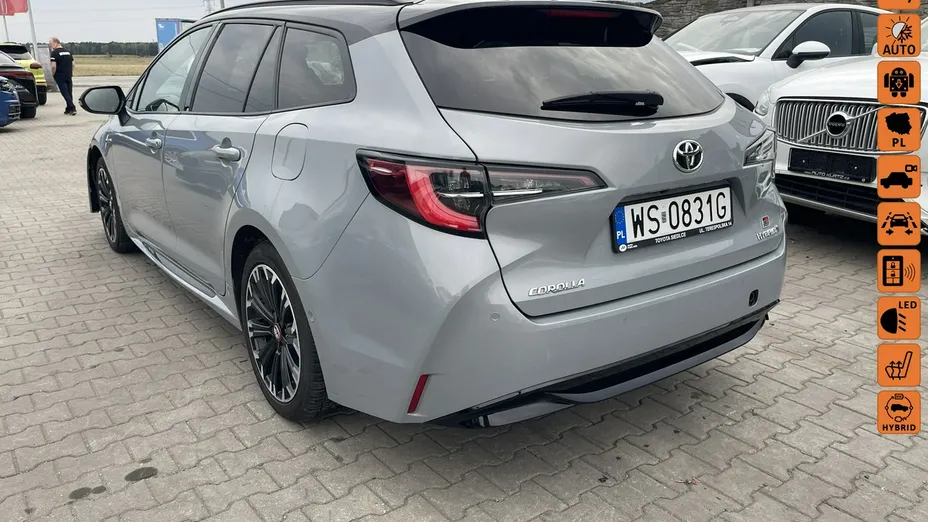 TOYOTA Corolla -