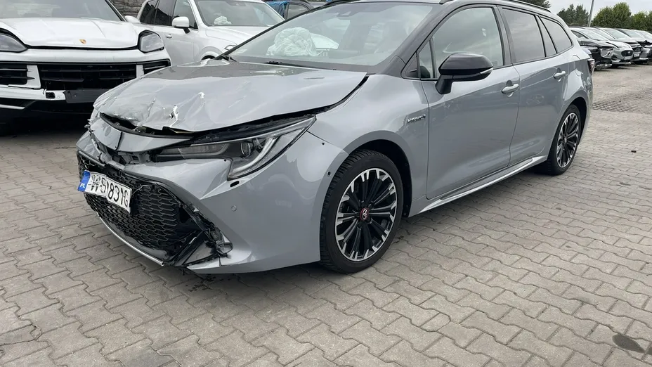 TOYOTA Corolla -