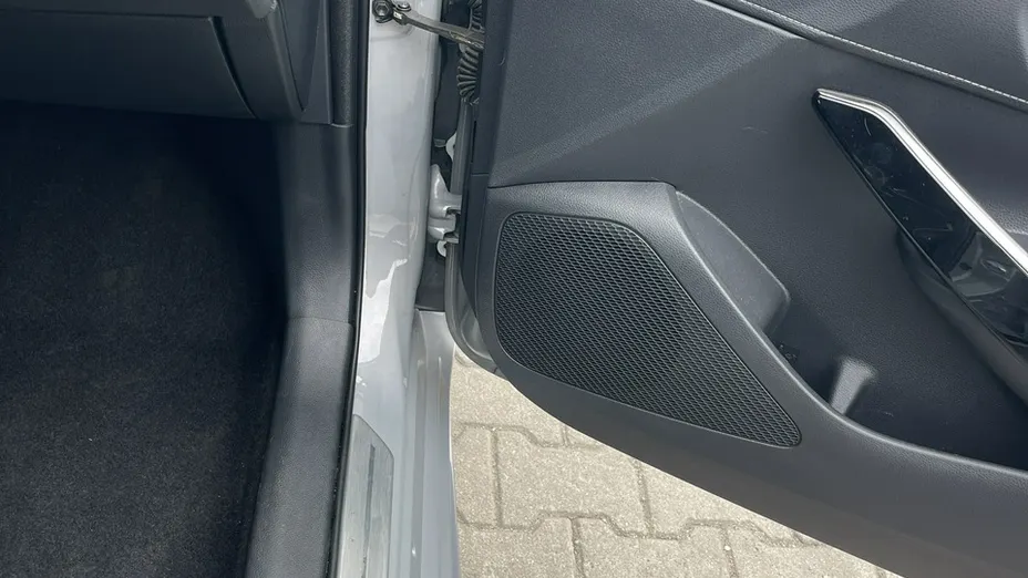 TOYOTA Corolla -