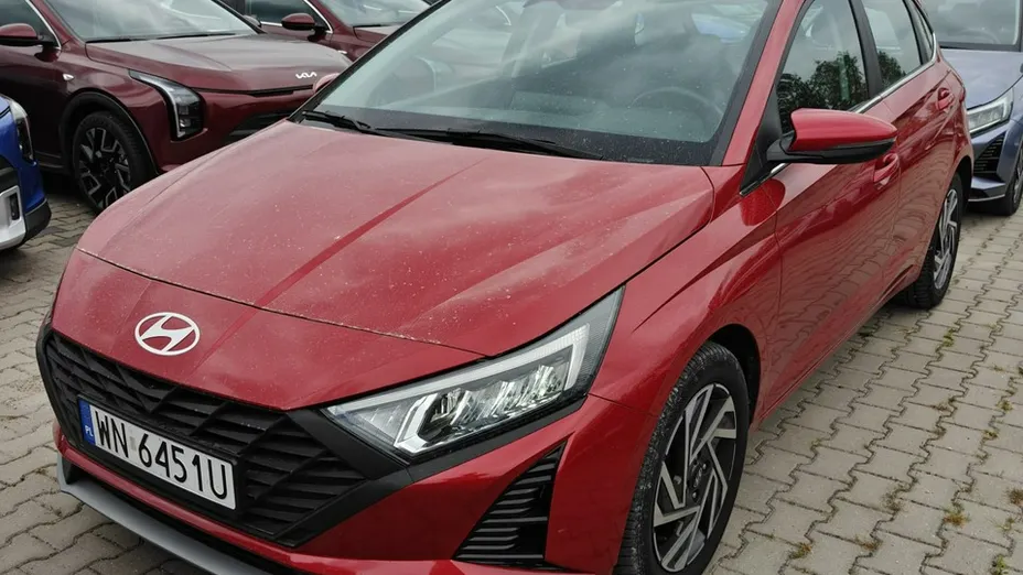 HYUNDAI i20 -