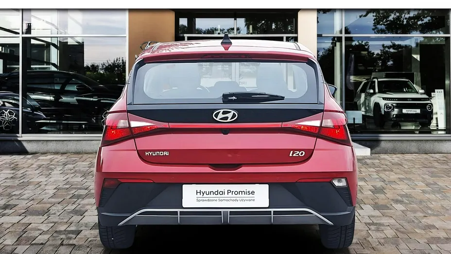 HYUNDAI i20 -