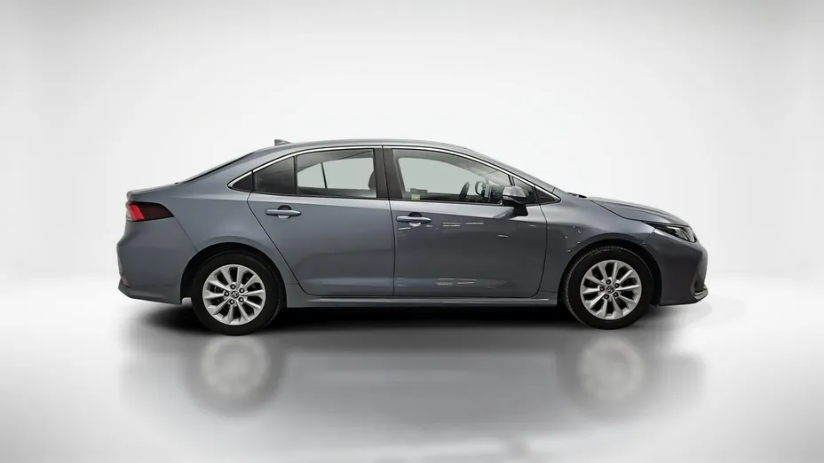 TOYOTA Corolla -