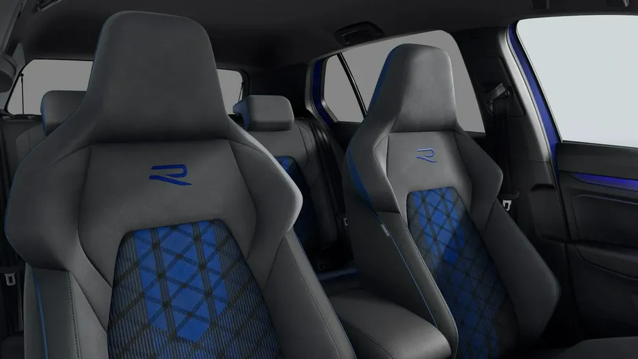 VOLKSWAGEN Golf -