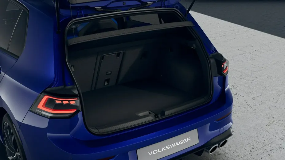 VOLKSWAGEN Golf -