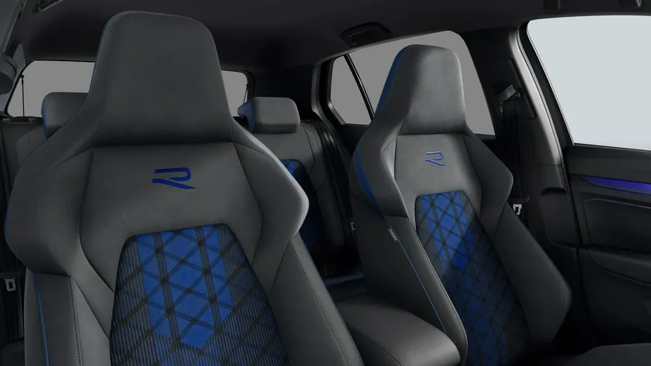 VOLKSWAGEN Golf -