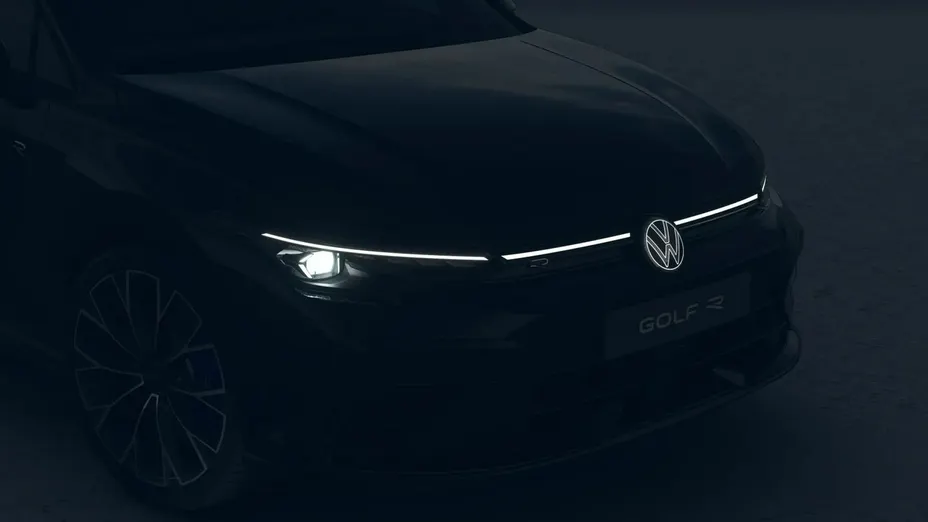 VOLKSWAGEN Golf -