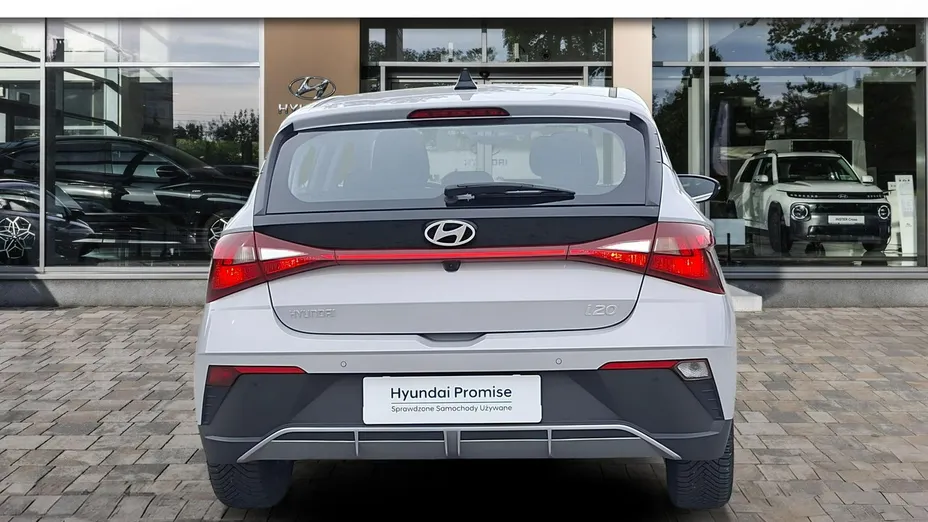 HYUNDAI i20 -