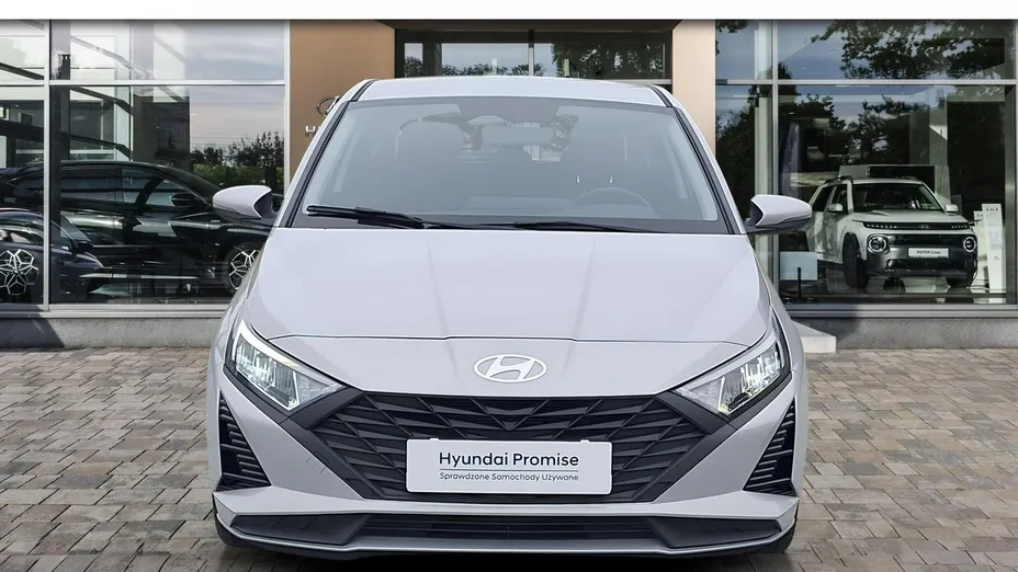 HYUNDAI i20 -