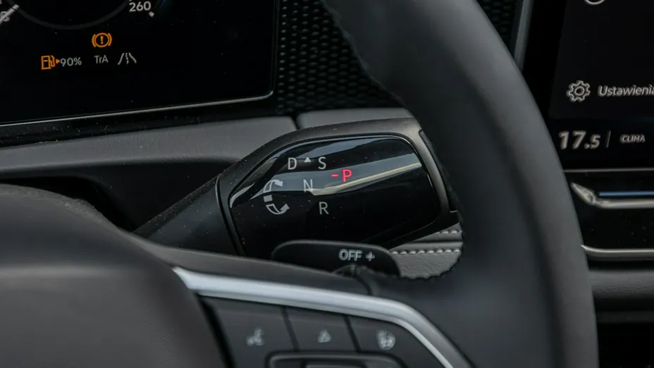 VOLKSWAGEN Tiguan -