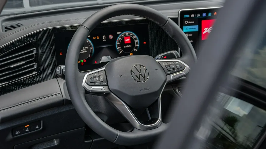 VOLKSWAGEN Tiguan -
