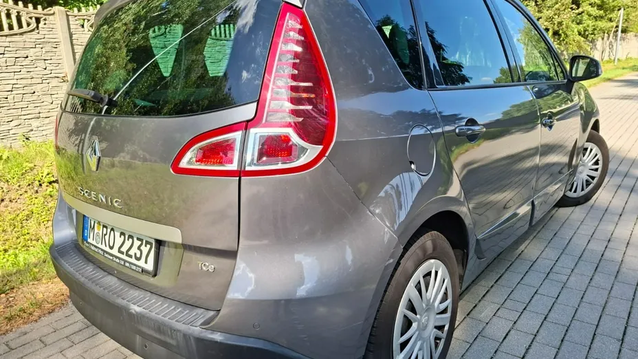 RENAULT Megane -