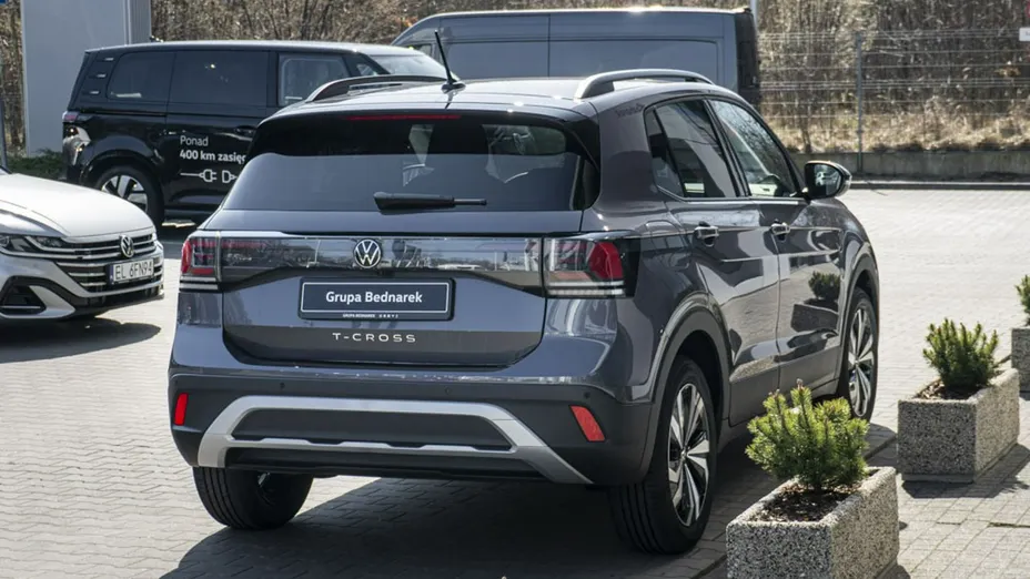 VOLKSWAGEN T-Cross -