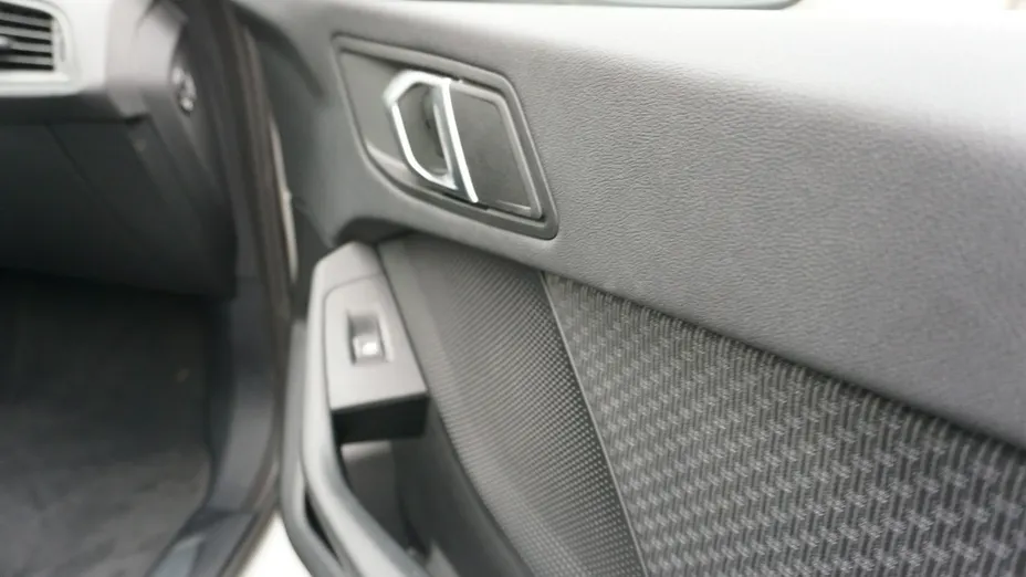 BMW Seria 1 -