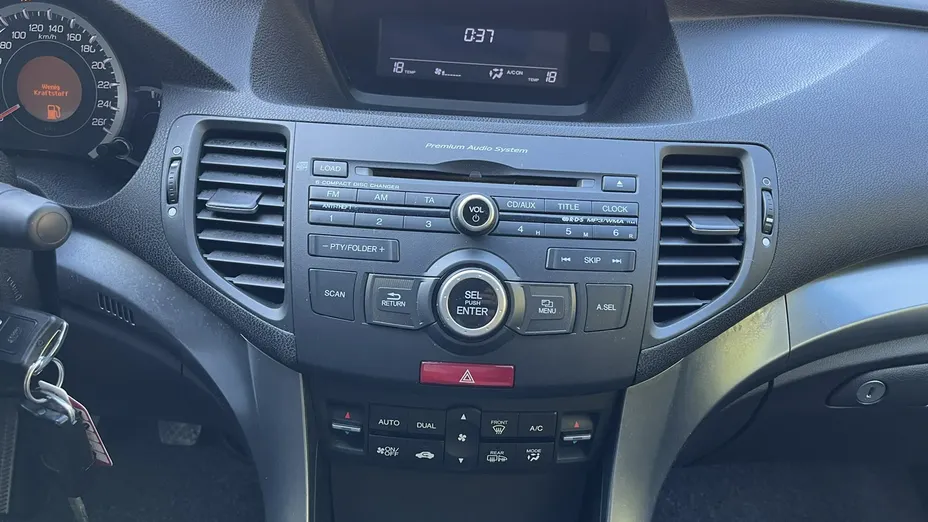HONDA Accord -