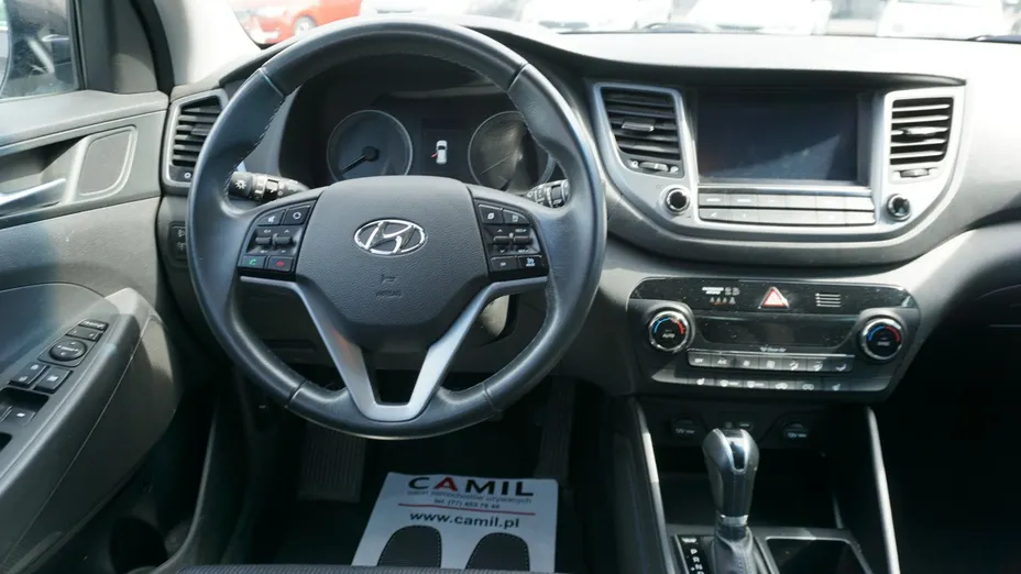 HYUNDAI Tucson -