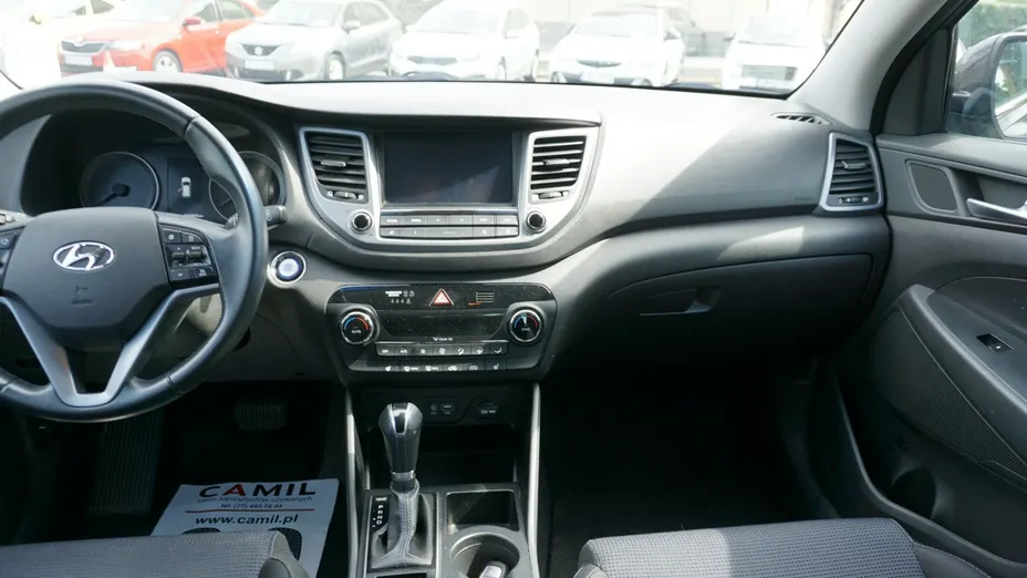 HYUNDAI Tucson -