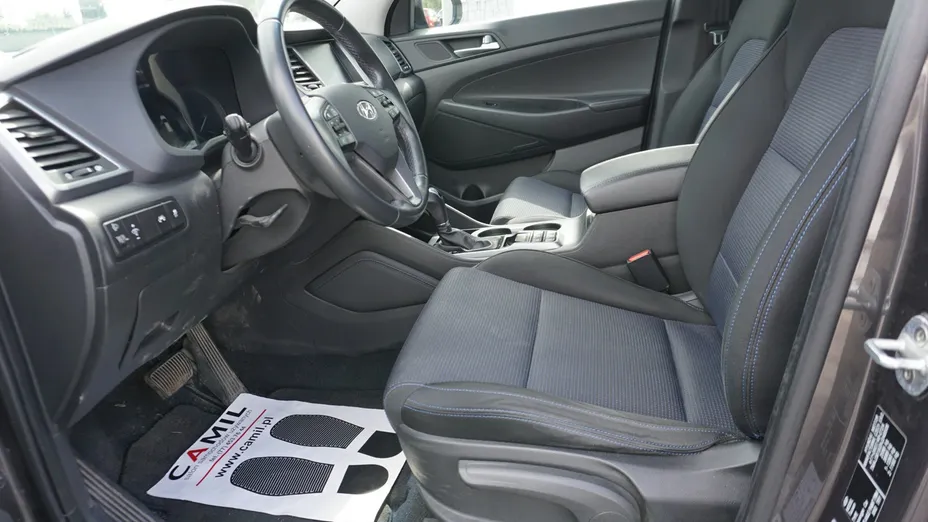 HYUNDAI Tucson -