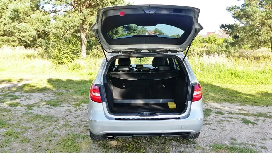 MERCEDES-BENZ B Klasa -