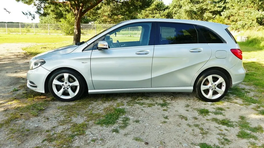MERCEDES-BENZ B Klasa -