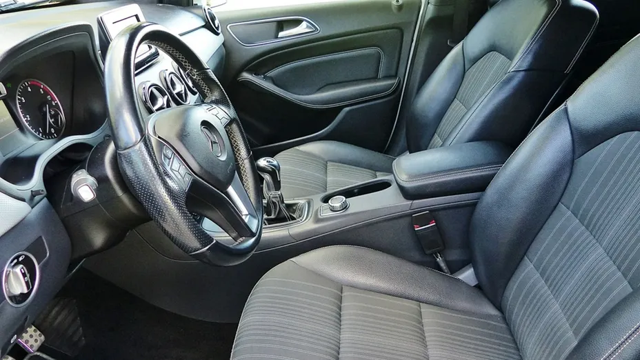 MERCEDES-BENZ B Klasa -