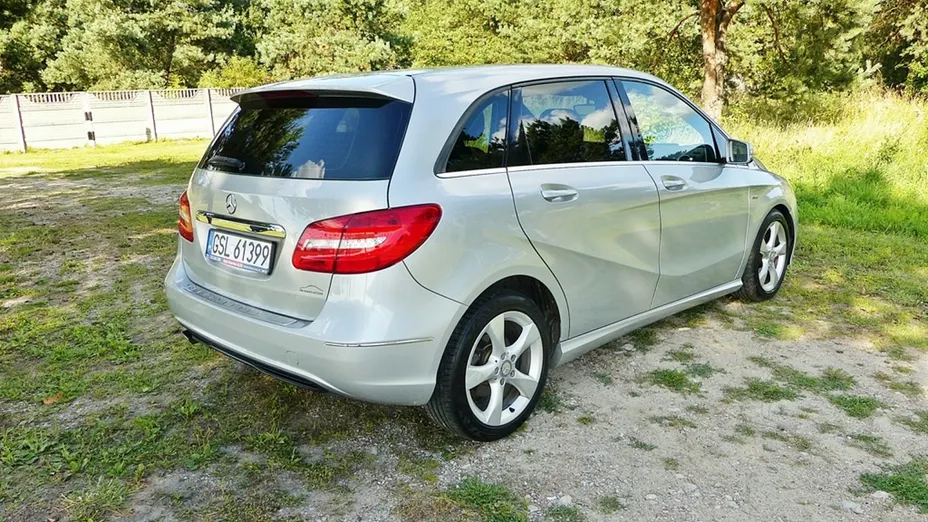 MERCEDES-BENZ B Klasa -