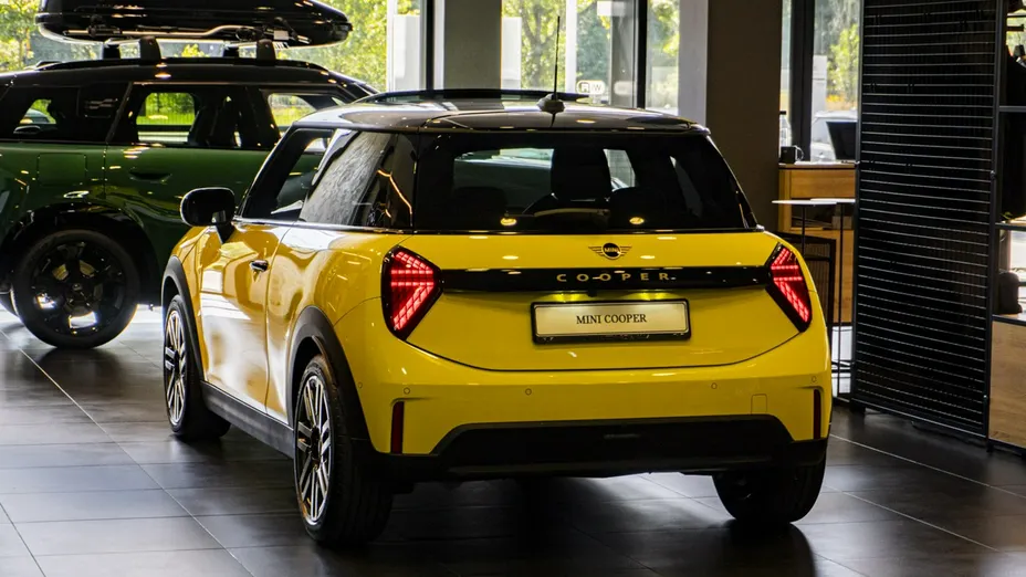 MINI Cooper -