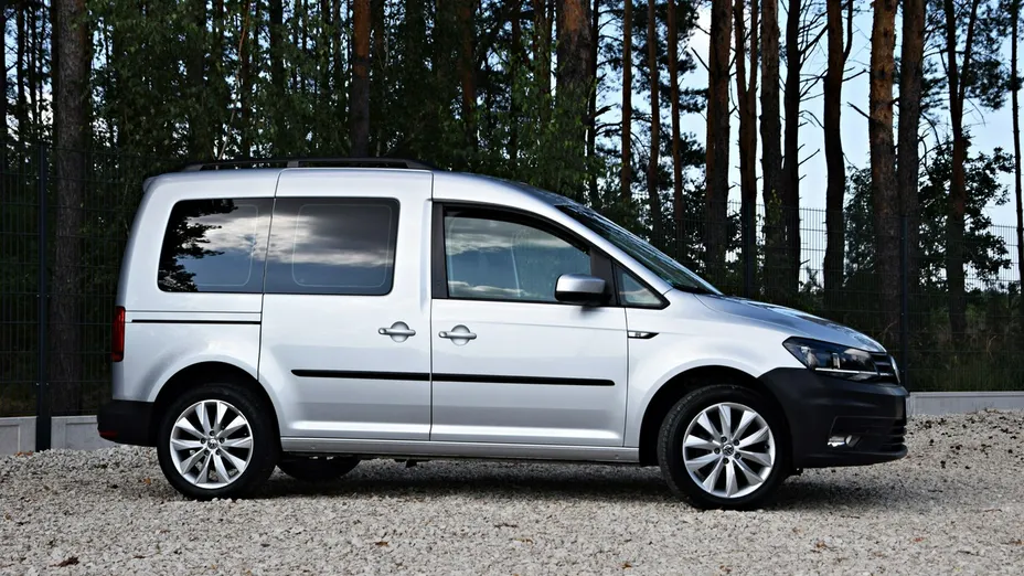 VOLKSWAGEN Caddy -