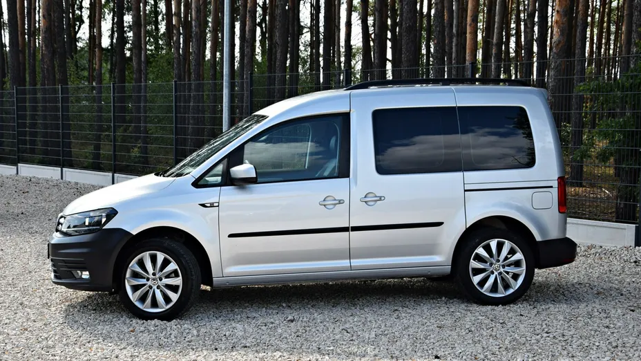VOLKSWAGEN Caddy -