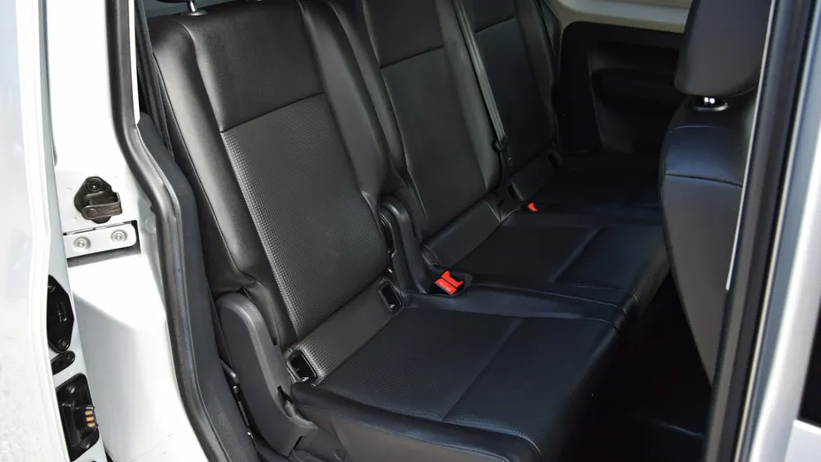VOLKSWAGEN Caddy -