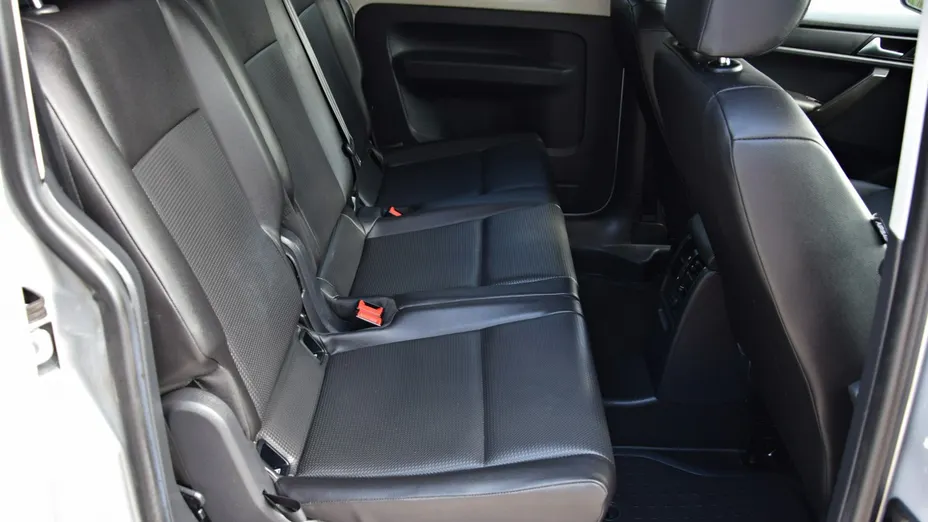 VOLKSWAGEN Caddy -