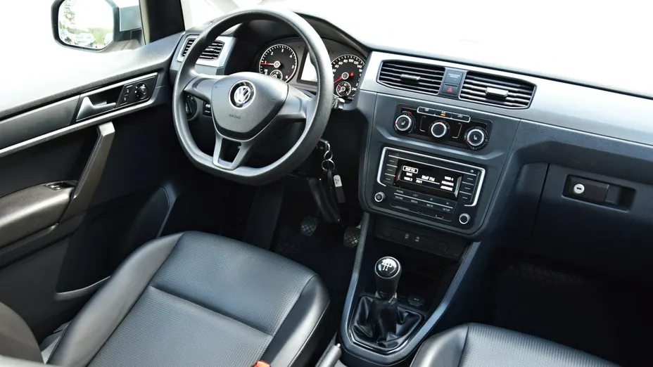 VOLKSWAGEN Caddy -
