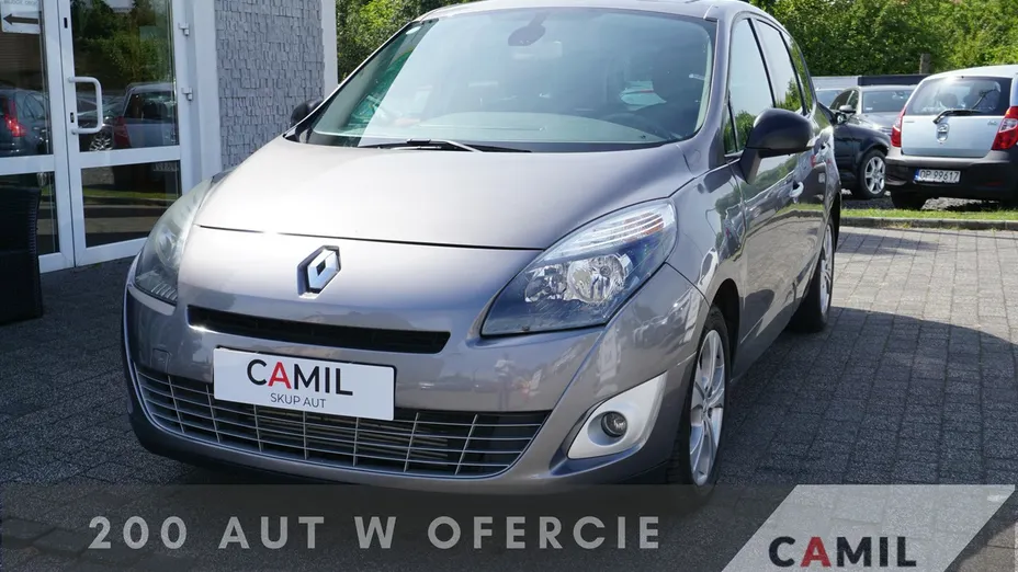 RENAULT Scenic -
